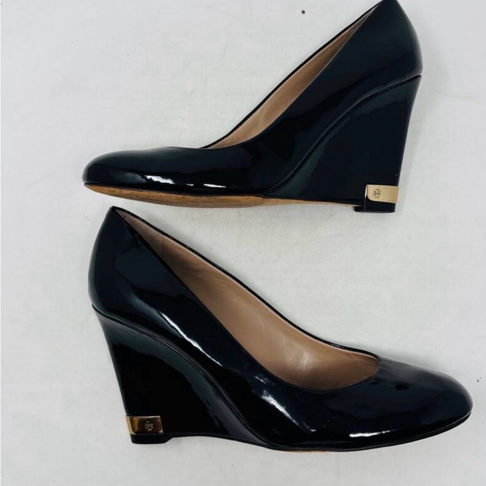 Tory Burch Black Patent Leather Heels - Picture 3 of 14